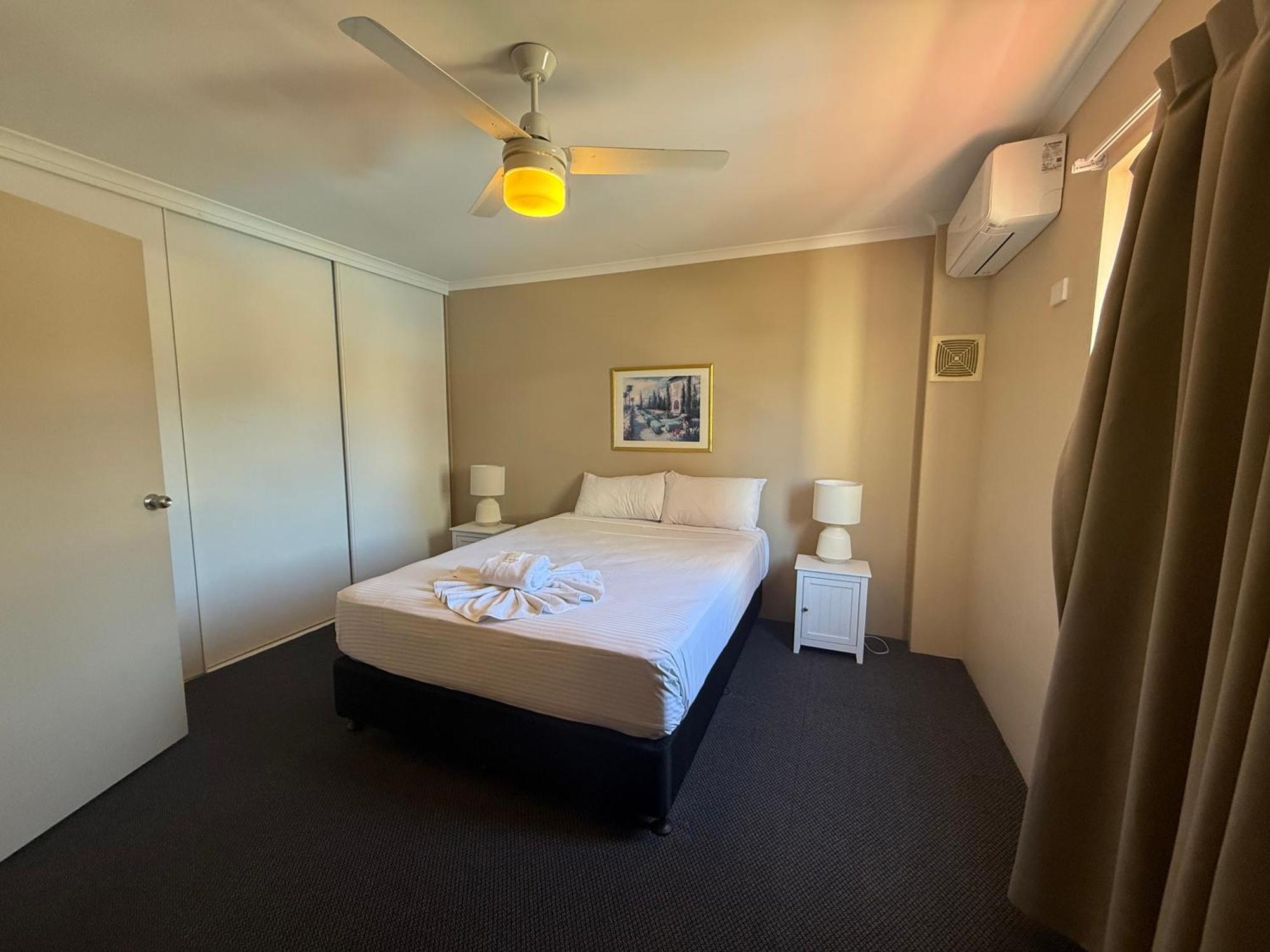 Harbour Sails Motor Inn Gladstone Dış mekan fotoğraf